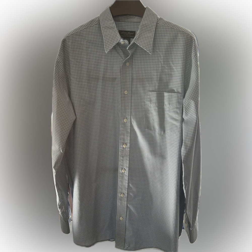 XL Tall Eddie Bauer, casual button-down blue